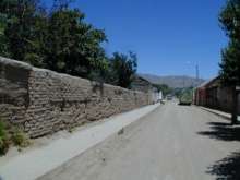 Vicuna side streets